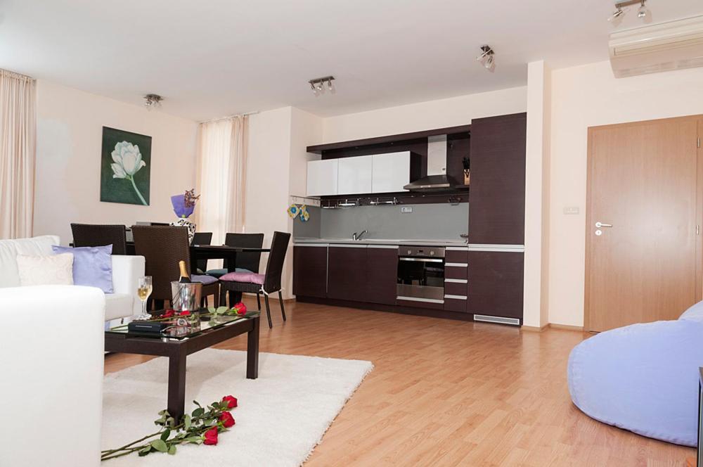 Sea Dream Rental Apartments Varna Exterior photo